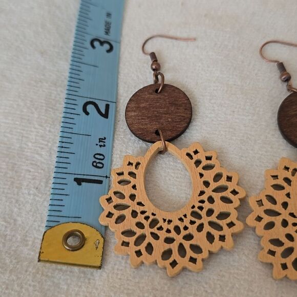 Wooden earrings 2 pair - Picture 5 of 10